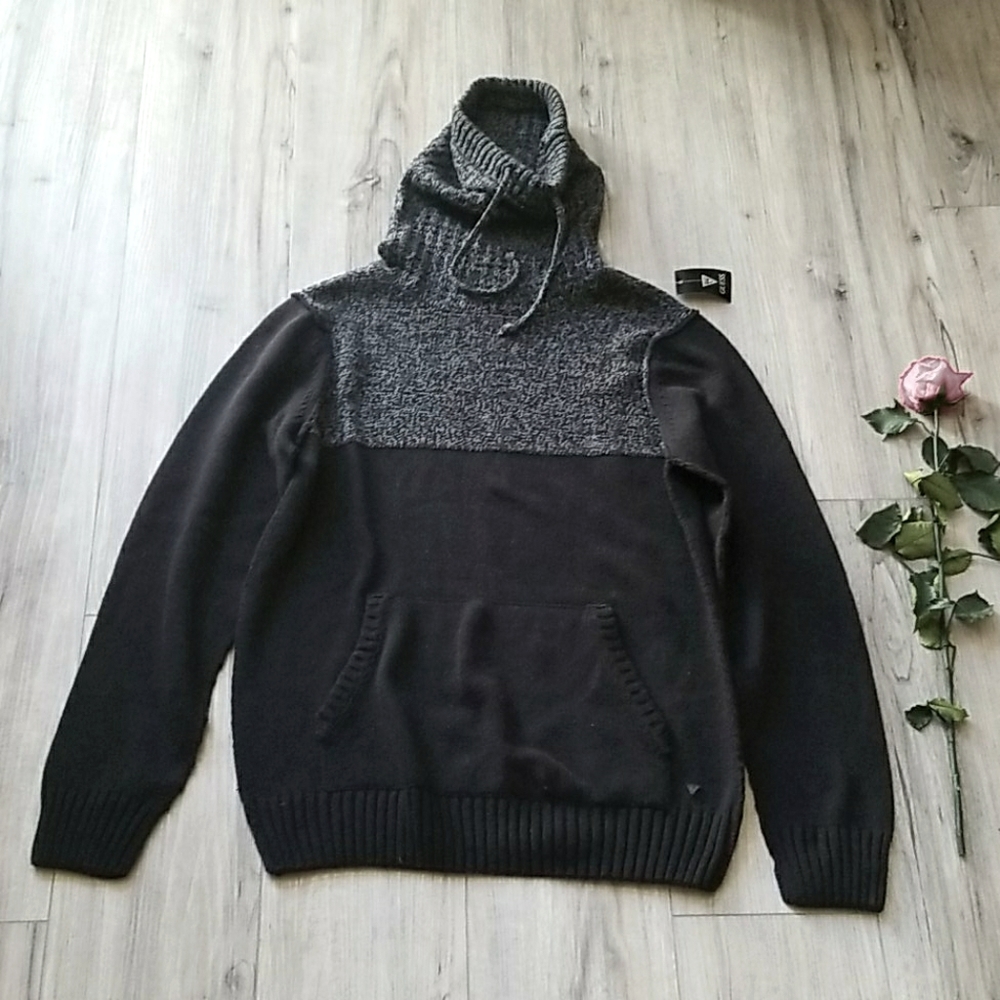 Guess Sweater Nwt